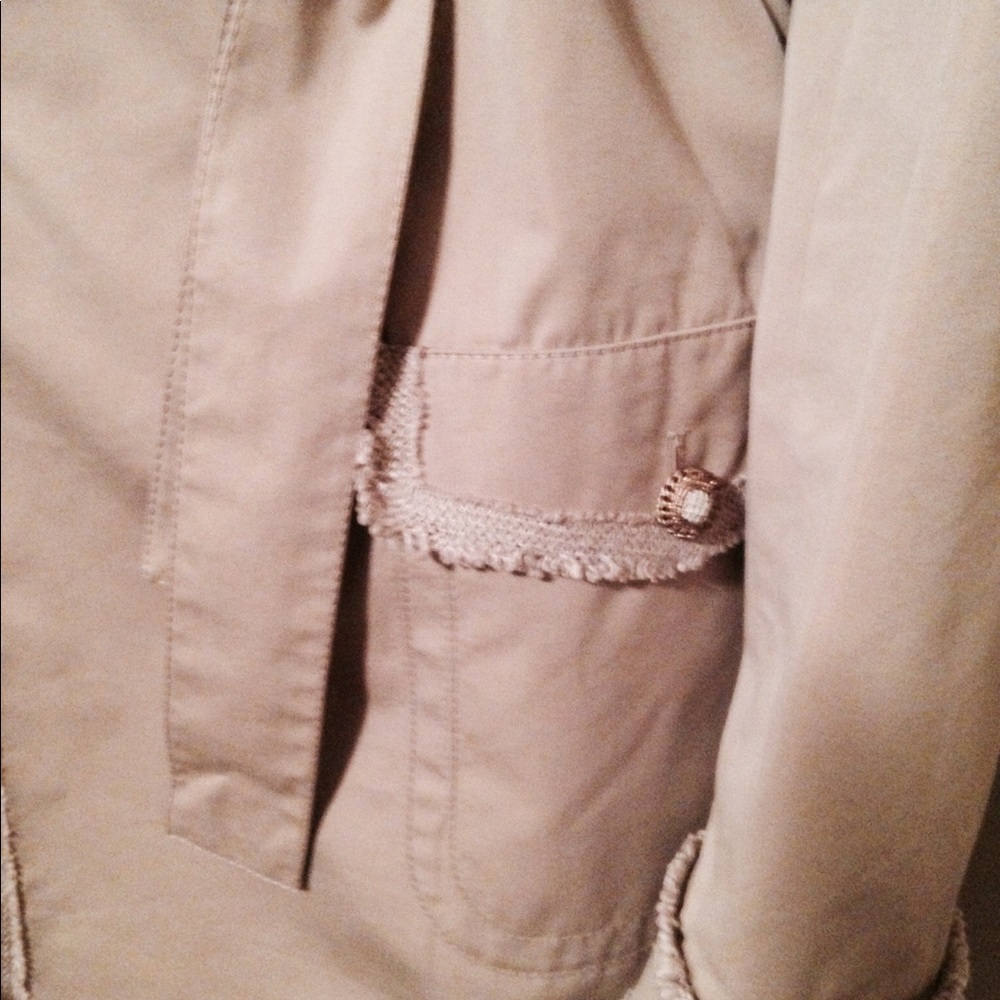 $$SOLD$$ CHANEL Beige Tweed Trim Trench Coat sz46 - Picture 4 of 8